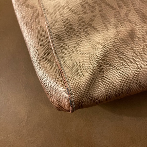 Michael Kors Tote - Picture 7 of 9